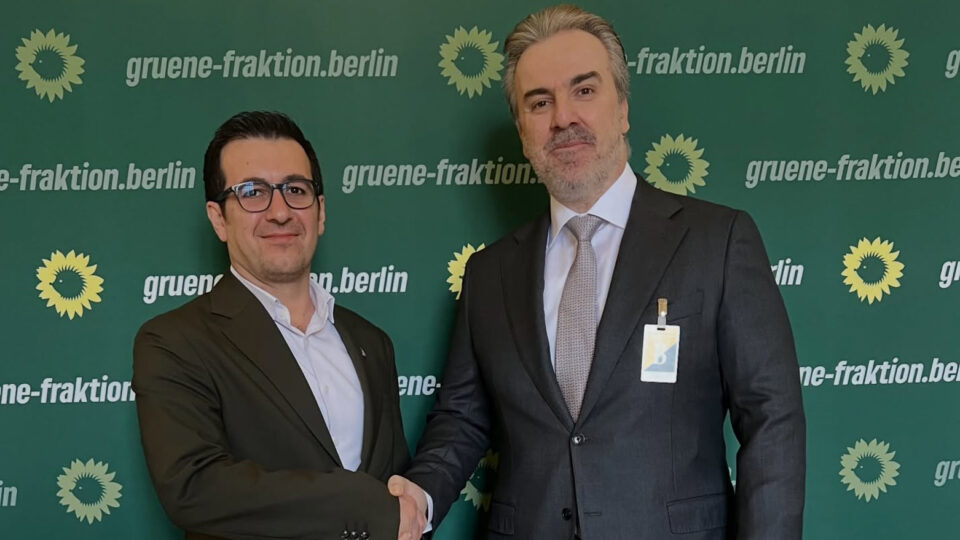 Jian Omar, Greens MP in Berlin parliament, meeting with Shifa Barzani to discuss Kurdish diaspora rights in Germany.